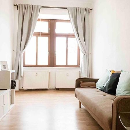 Top Moderne Wohnung In Leipziger Altbau - Netflix Inklusive Exterior foto
